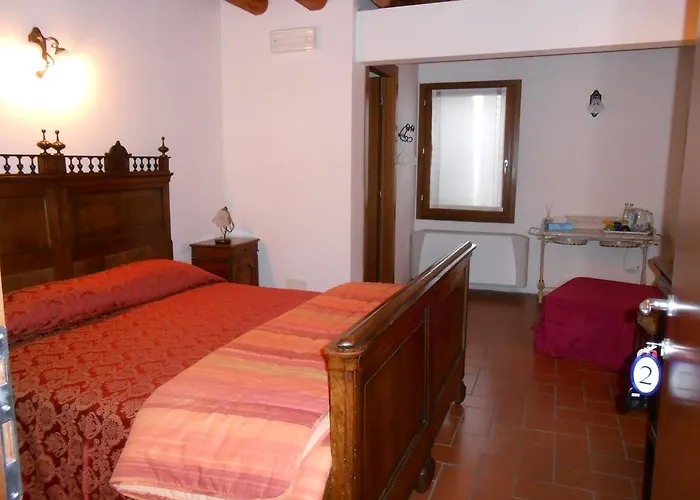 La Torre Del Falco Farmház