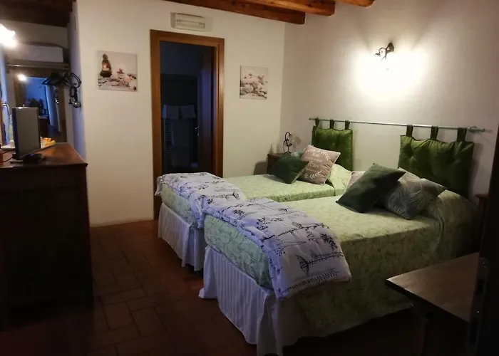 La Torre Del Falco Farmház